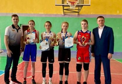 Артём Лобков: Юные спортсменки Усть-Илимска стали обладателями «Кубка «Единой России» по баскетболу среди девушек